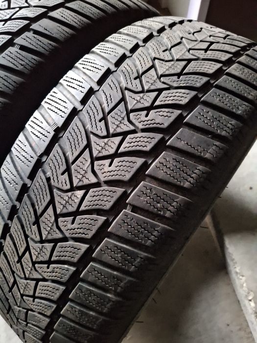 2 Anvelope de iarnă  205 55 r16 Dunlop