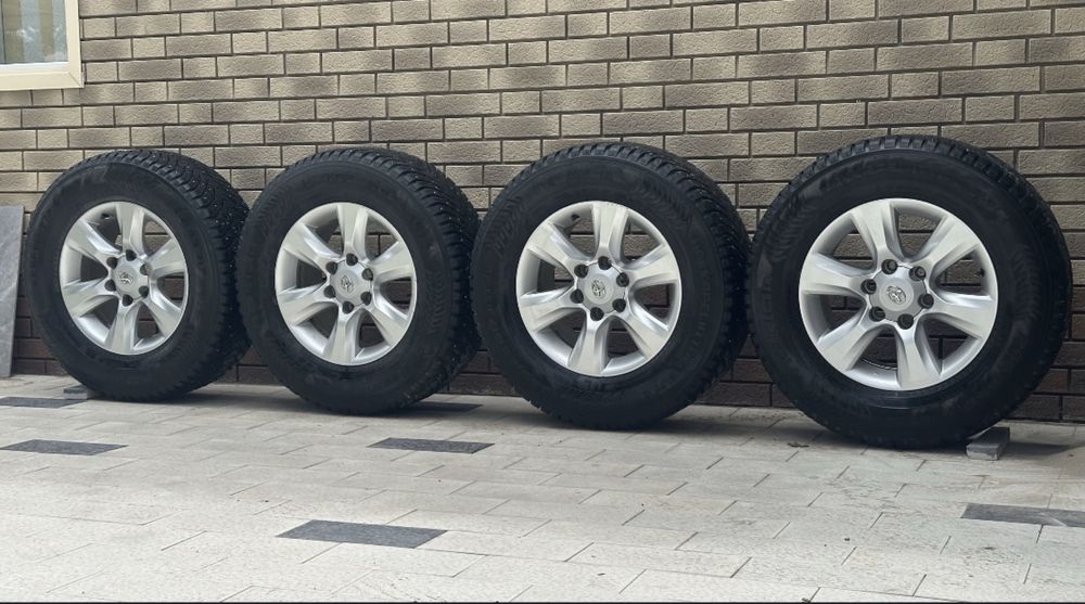 комплект оригинальных колес на Прадо