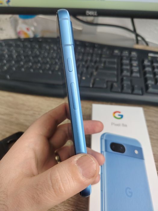 Google Pixel 8a, încă în garanție
