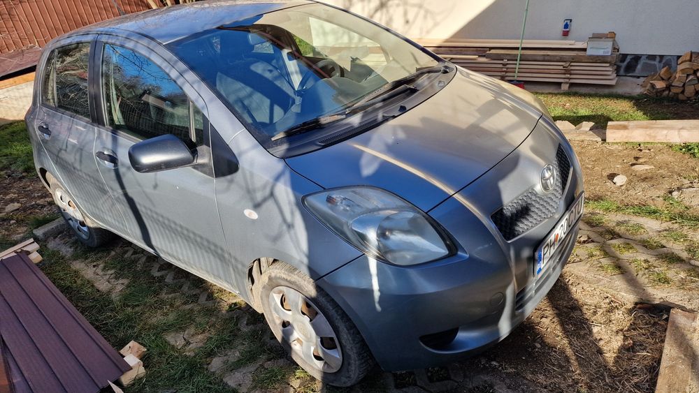 Toyota Yaris 2006 1.3 benzina 64kw/85 cai putere