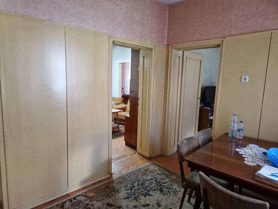 Продавам къща в Асеновград!