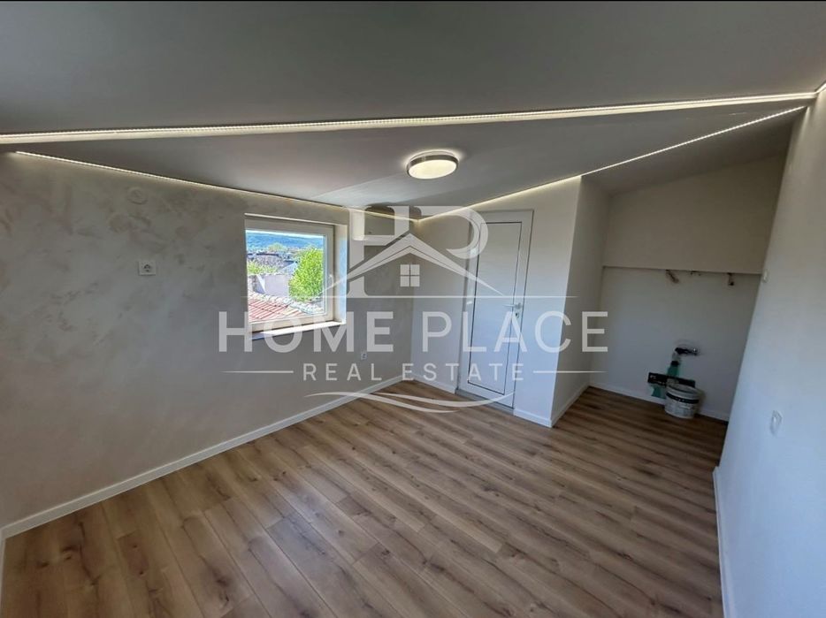 Продава се Двустаен апартамент в Варна, Център - 39 кв.м за 1635 €/кв.м - Снимка #1