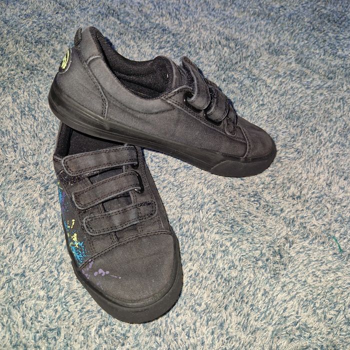 Продам кеды Next