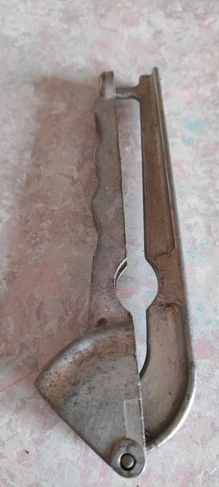 Чеснокодавка советская