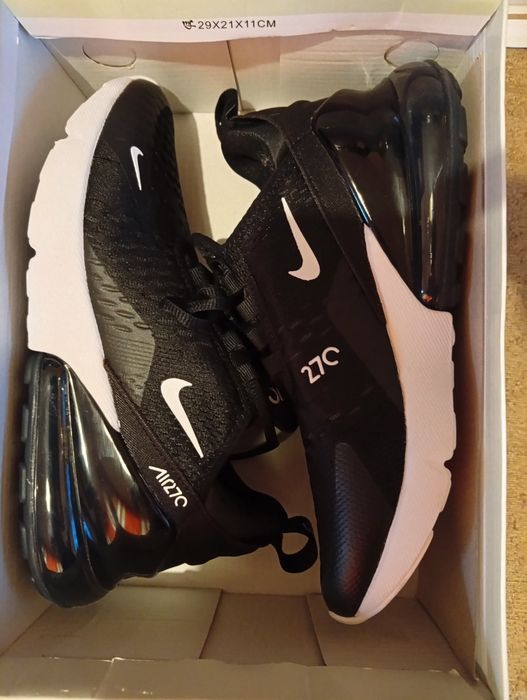 Nike Air Max 270
