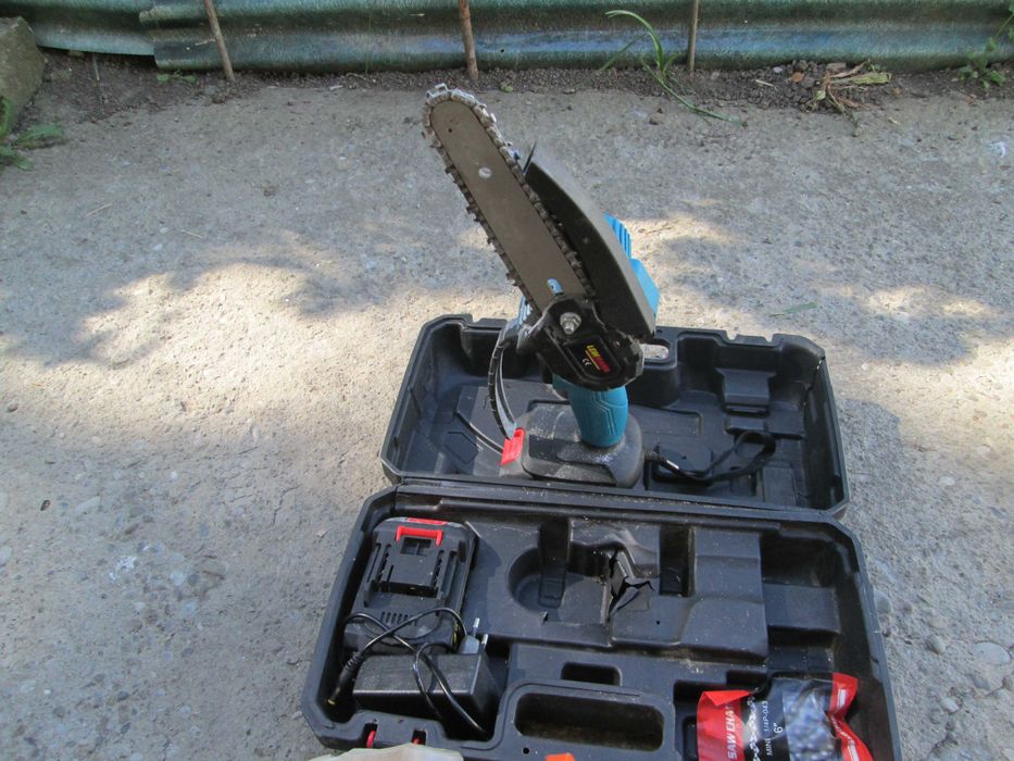 motofierastraie  electrice