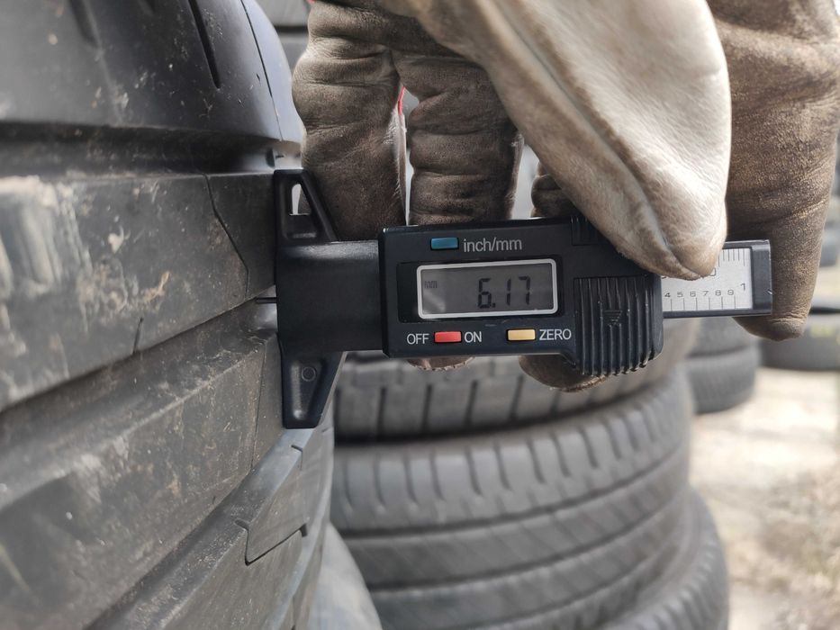 4бр Летни гуми 225 55 17 - Hankook