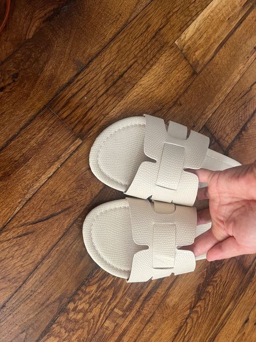 модерни чехли р-р 35