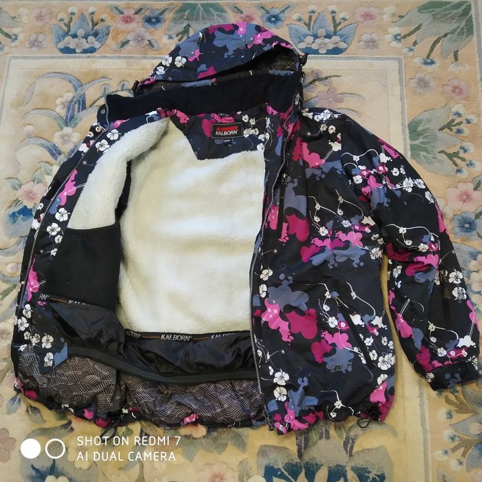 Куртка размер 50-52 ,новая