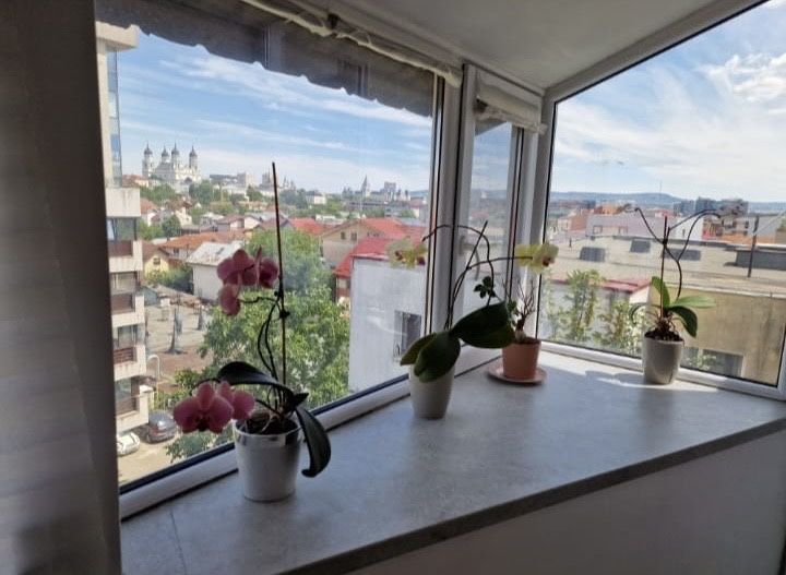 Inchirez apartament zona Elytis Gara
