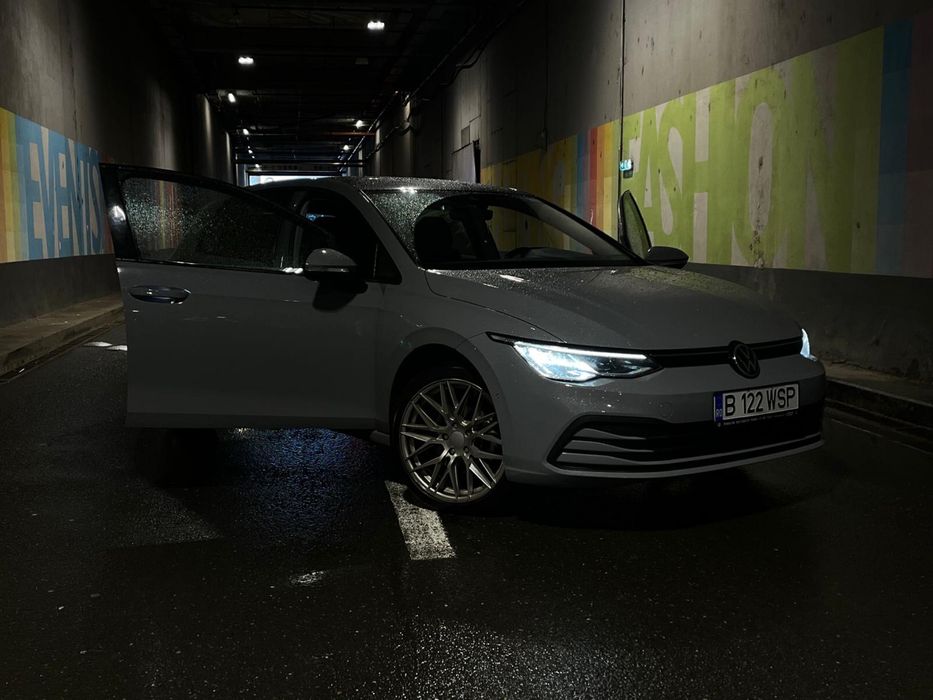 Volkswagen golf 8 1.5 etsi
