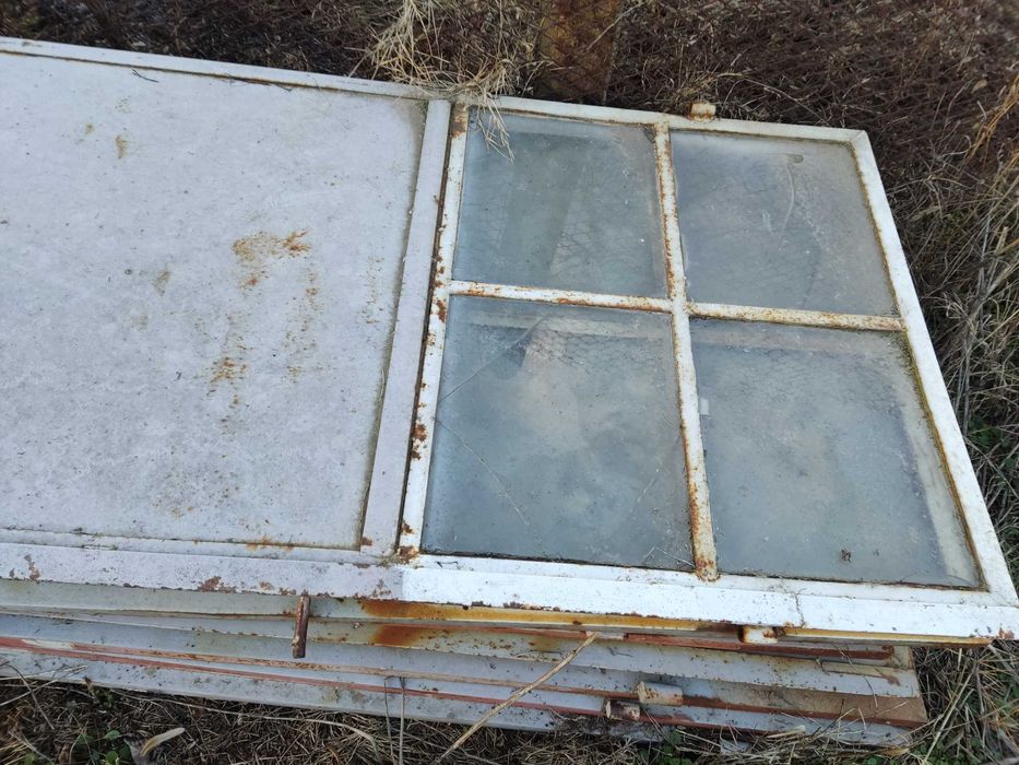 Метални врати масивни