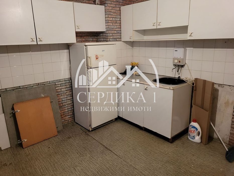 Продава се Тристаен апартамент в София, Модерно предградие - 89 кв.м за 1332 €/кв.м - Снимка #1