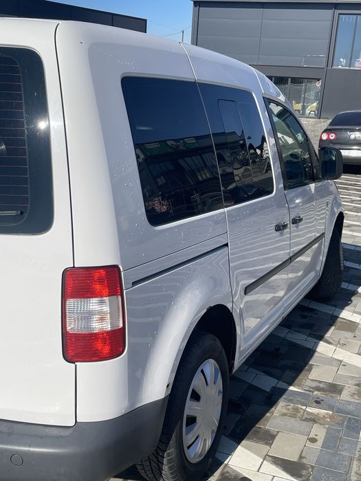 VW Caddy life, diesel, cutie automata