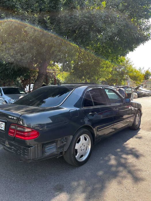 W210 avtomat sotiladi