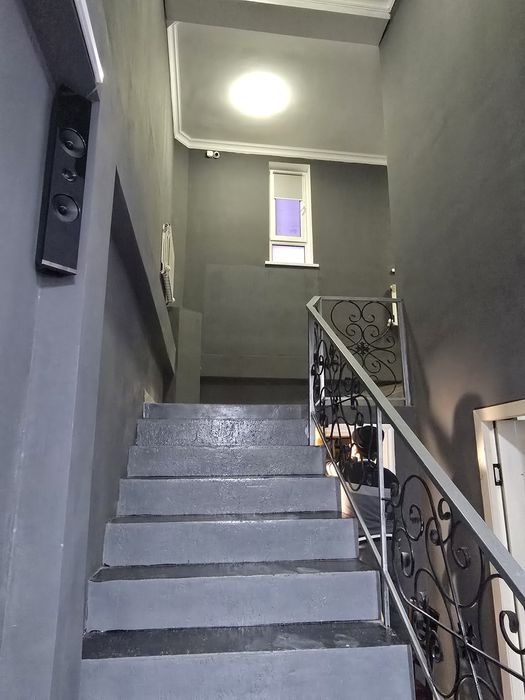 Сдам в аренду под офис дом