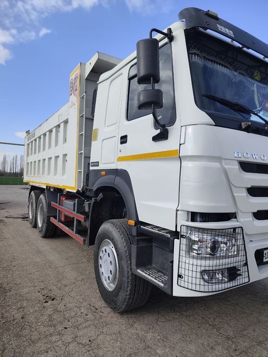 HOWO 2022. Юргани 82000. Матом коробка зур. Балонлар 100%.