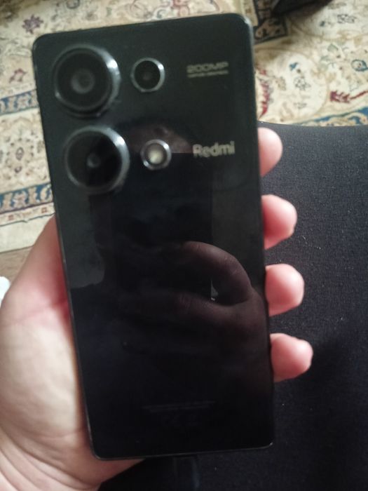 продам недорого redmi note 13 pro