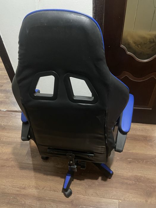 Продам компьютерное кресло