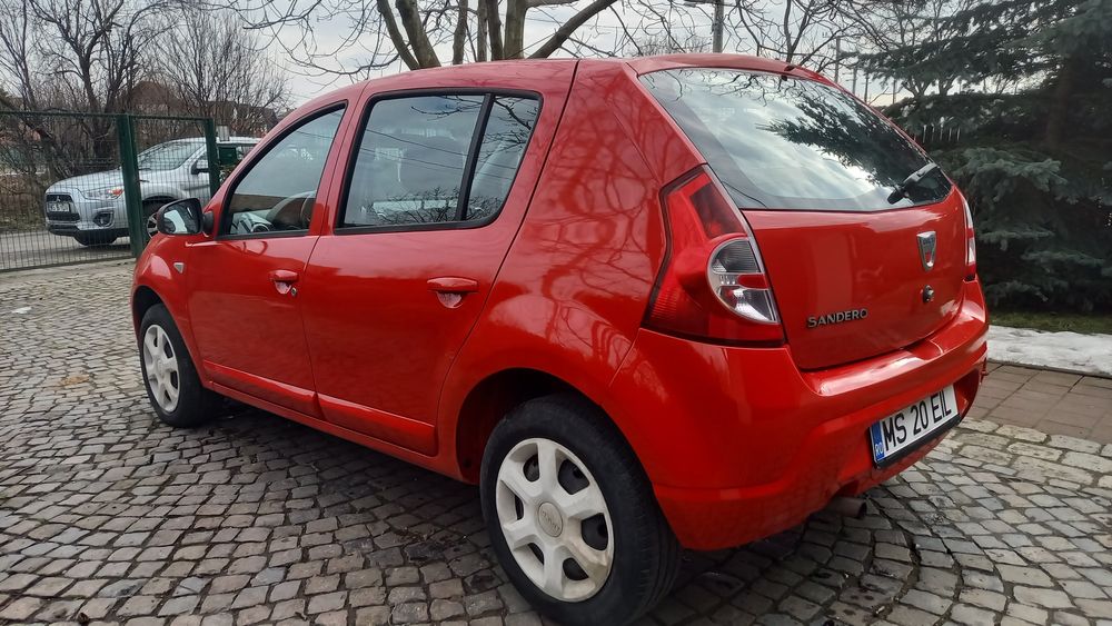 Dacia Sandero 1.2 benzină 2011