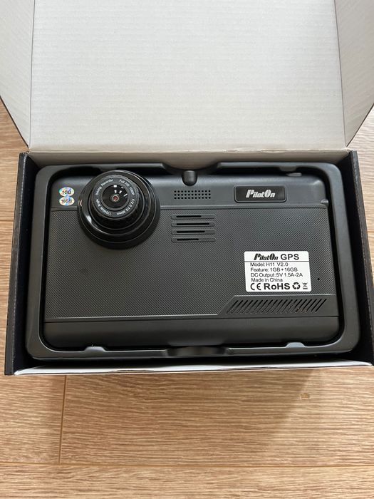 Vînd un GPS Pilot On profesional pentru TIR folosit doar o singura data !