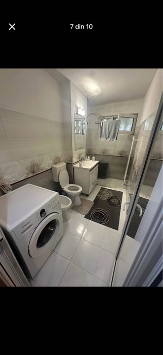 Închiriez apartament