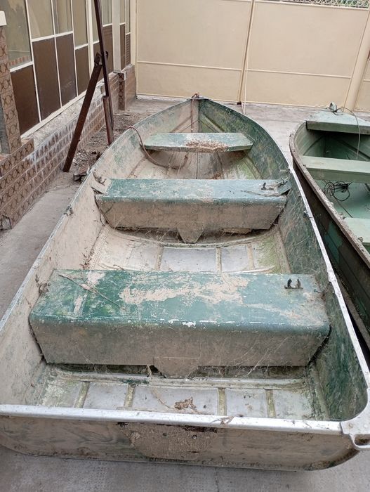 Vând 2 bărci din aluminiu