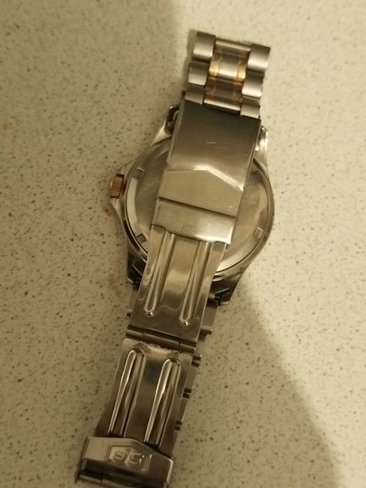 Швецарский часы оргинал не рабочи