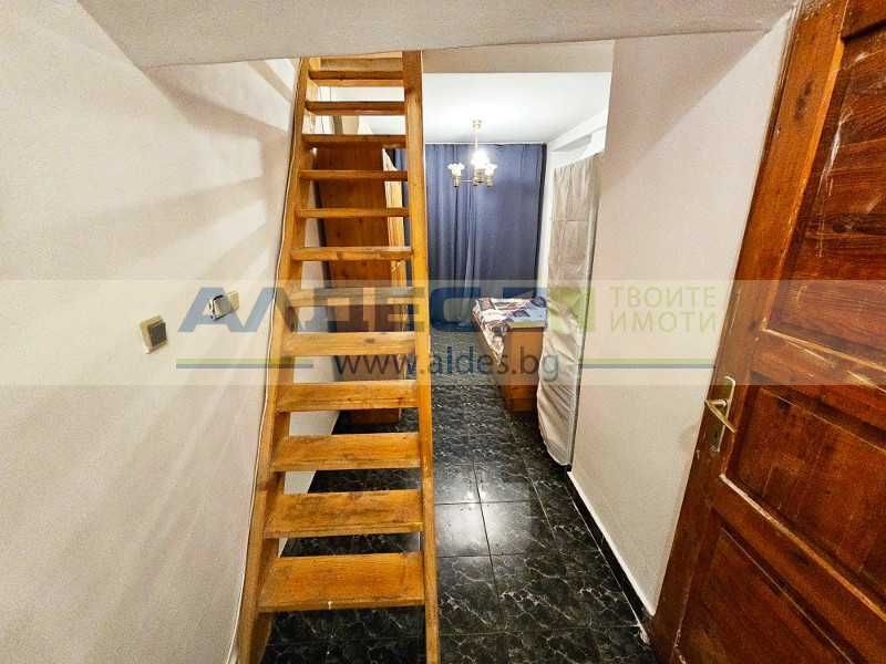 Продава се Тристаен апартамент в София, Лозенец - 80 кв.м за 2988 €/кв.м - Снимка #2