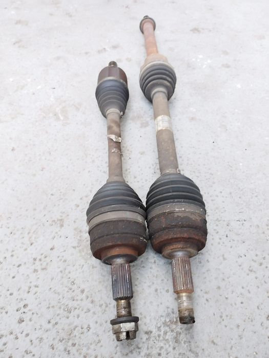 Planetară Stânga Dreapta  Renault Megane 3 1.5 Dci Cutie Automată