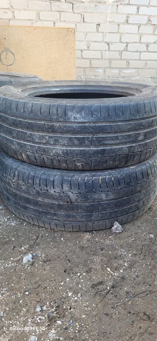 Продам покрышки 2шт