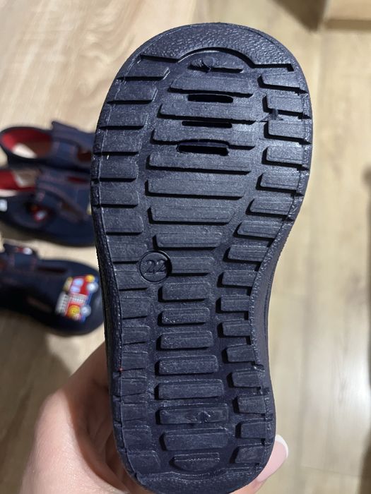 Детски пантофи