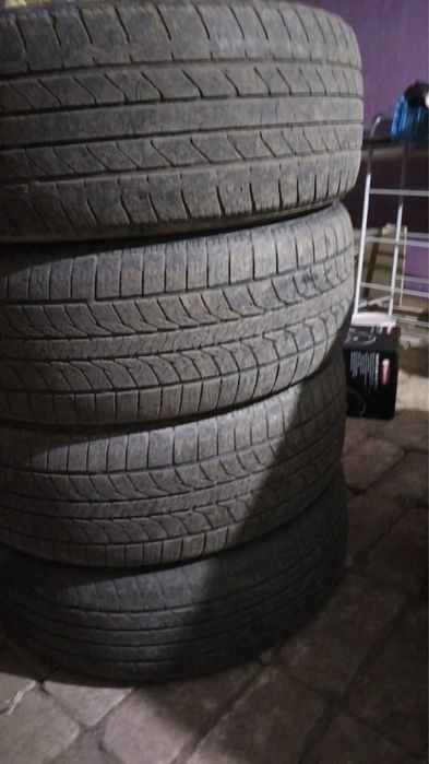 Продам бу резины 225/60R17