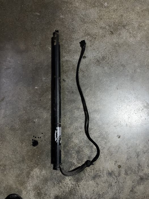 Амортисьор за заден капак bmw x3 f25