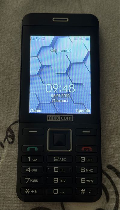 Vând Telefoane MaxCom MM248
