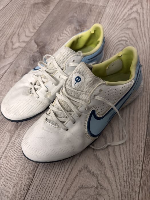 Бутсы,сороканожка