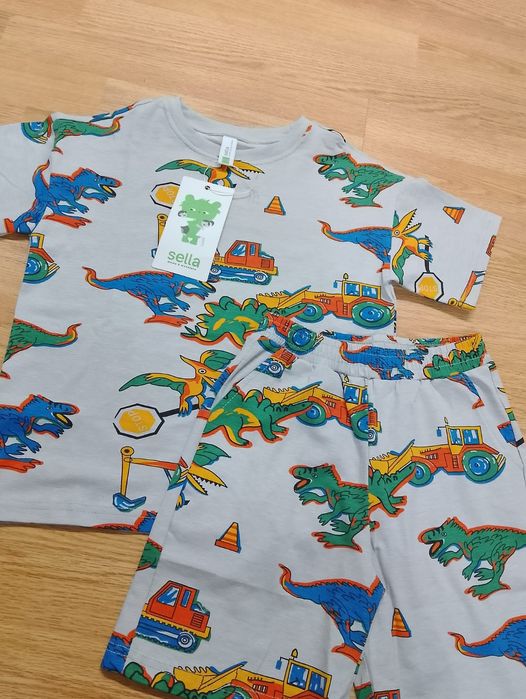 Футболка+шорты в наличий