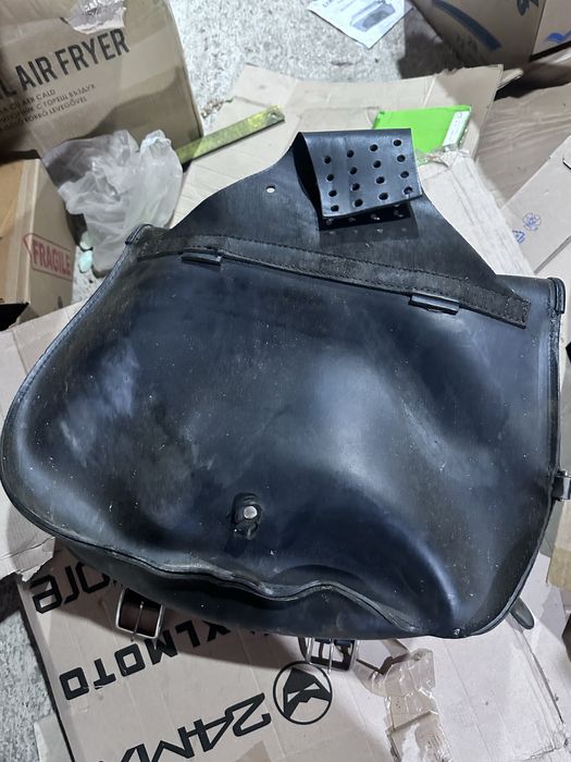 Geanta piele laterala chopper moto