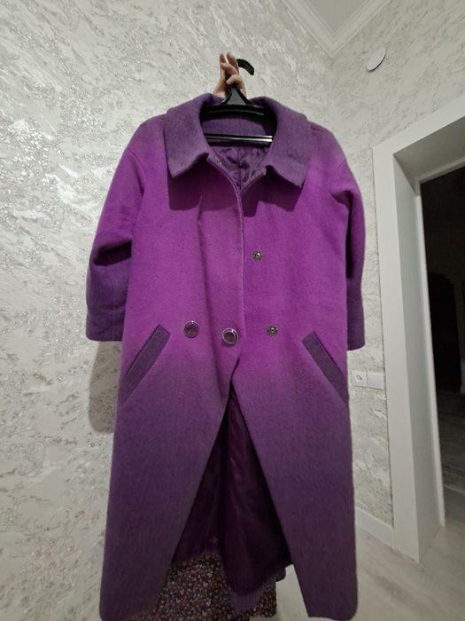 Пальто фиолетовый