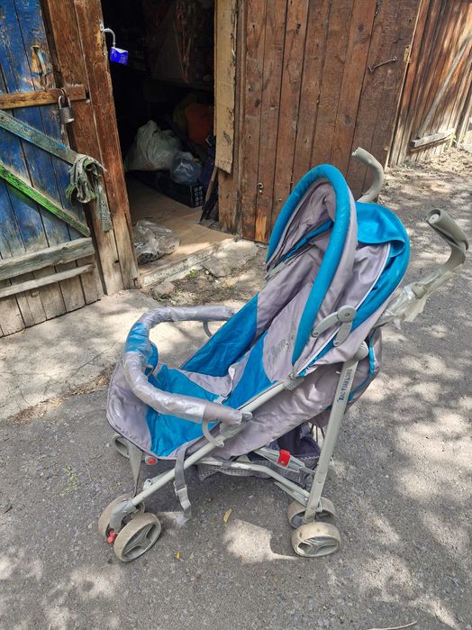 Продам коляску прогулочную б/у