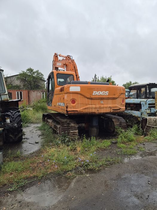 Экскаватор гусеничный Doosan ДХ 180LC