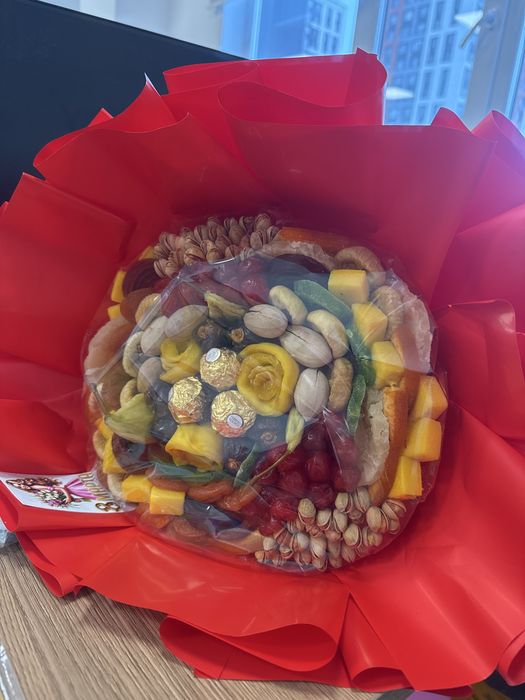 букет из сухофруктов