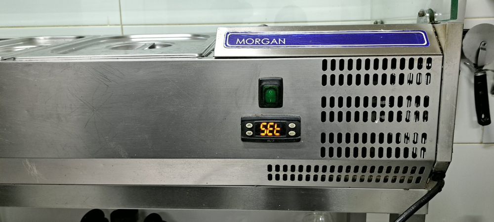 Vitrina frigorifica profesionala