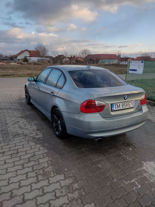 Vând Bmw 320d e90