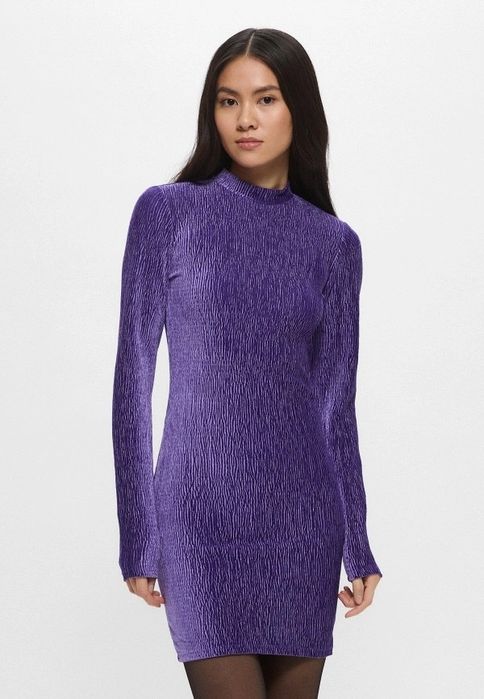 Rochie de revelion, eleganta, cu spatele gol, mov, H&M, XXS