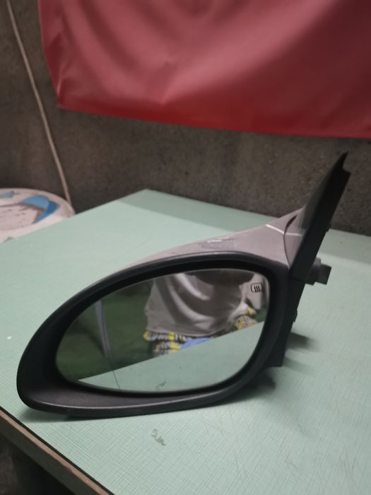 Огледало за опел вектра.