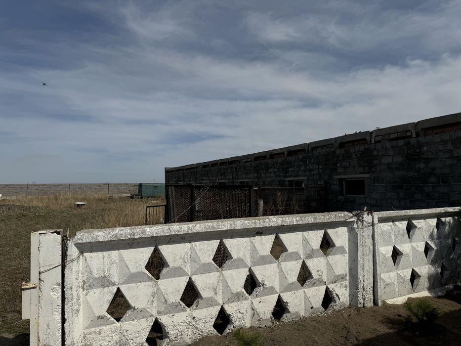 Продам базу недалеко от города.