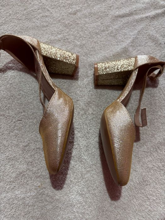 pantofi cu toc femei