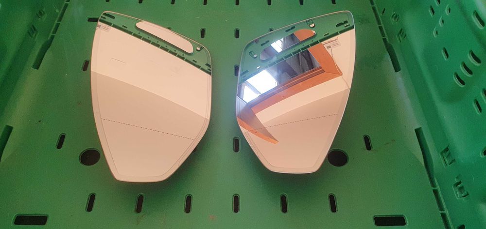 Sticla oglinda heliomata originala  set Audi A6 A7 C8 4K A8 D5 4N