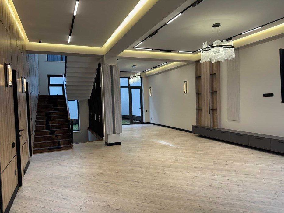 Sotiladi Евро Дом Яккасарай Ракат боши махаля Тепа 3,6 соток Фасад 12м